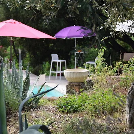 L'atelier Couette-café Saint-Maximin (Gard)