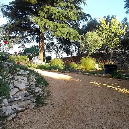 L'atelier 4* Saint-Maximin (Gard)