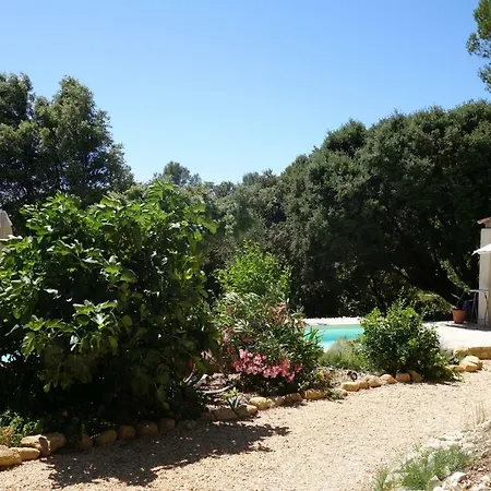 Bed and Breakfast L'atelier Saint-Maximin (Gard)